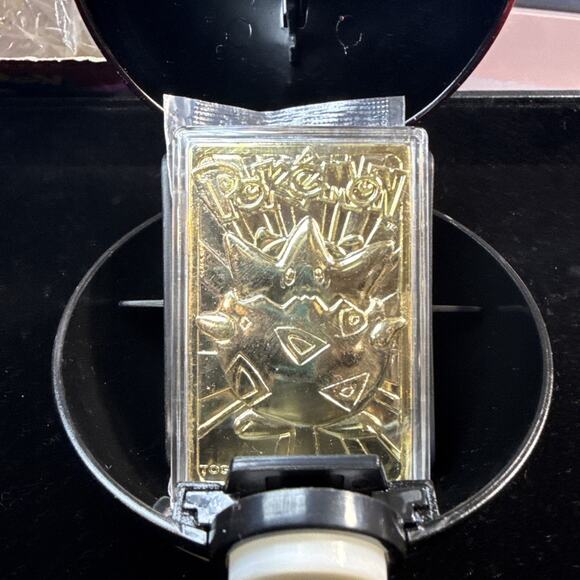 Pokémon Togepi 1999 23K Gold Plated Trading Card Original Packaging Red - Picture 13 of 16